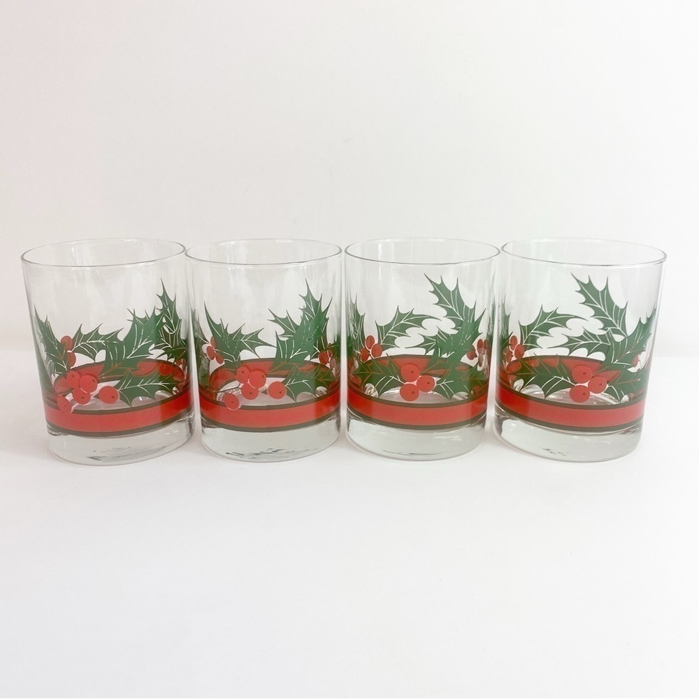 Vintage Libbey Holly & Berry Set of 4 Low Ball Rocks Glasses Christmas Tumblers
